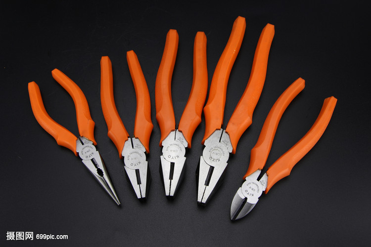 五金創(chuàng)想 當(dāng)鉗子跳出工具盒，開(kāi)啟創(chuàng)意之旅